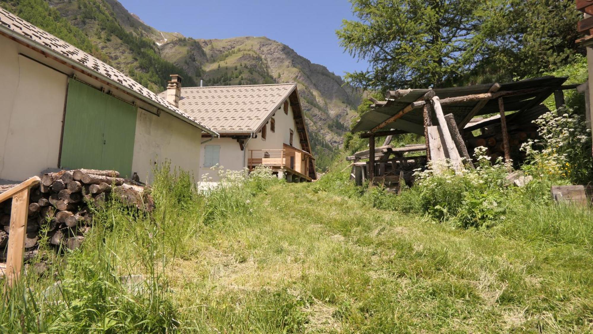 Apartament Le Grenier Du Roux Abriès Zewnętrze zdjęcie